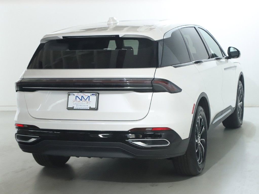Used 2024 Lincoln Nautilus Premier w/ Equipment Group 102A image 47