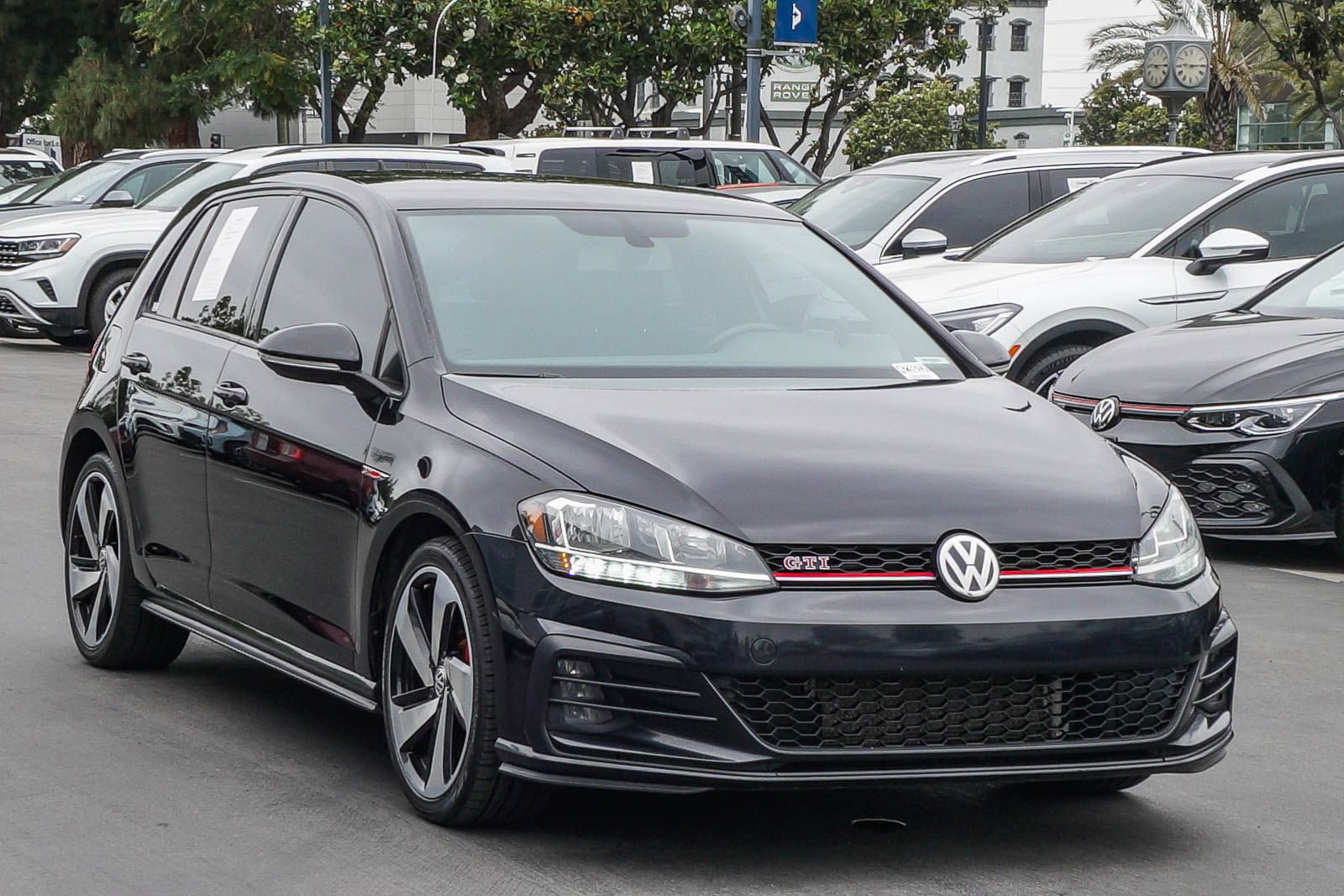 Used 2021 Volkswagen GTI S FWD image 3