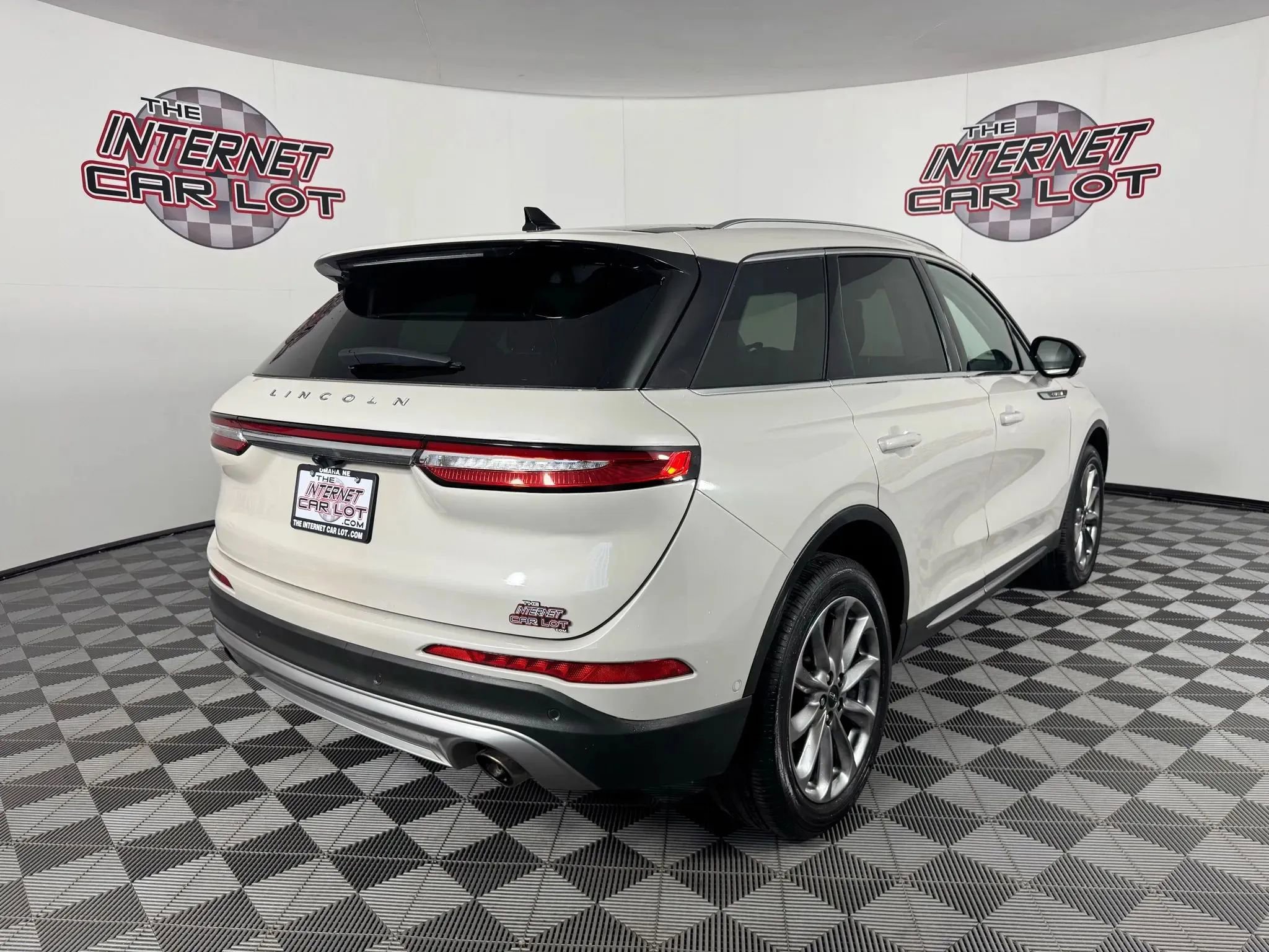 Used 2020 Lincoln Corsair AWD image 7