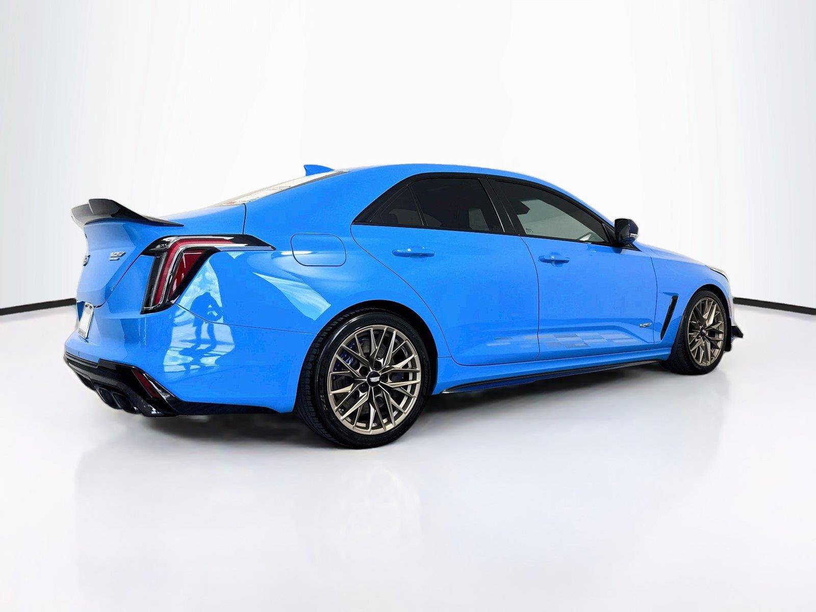 Used 2023 Cadillac CT4 V Blackwing w/ Watkins Glen IMSA Edition RWD image 5