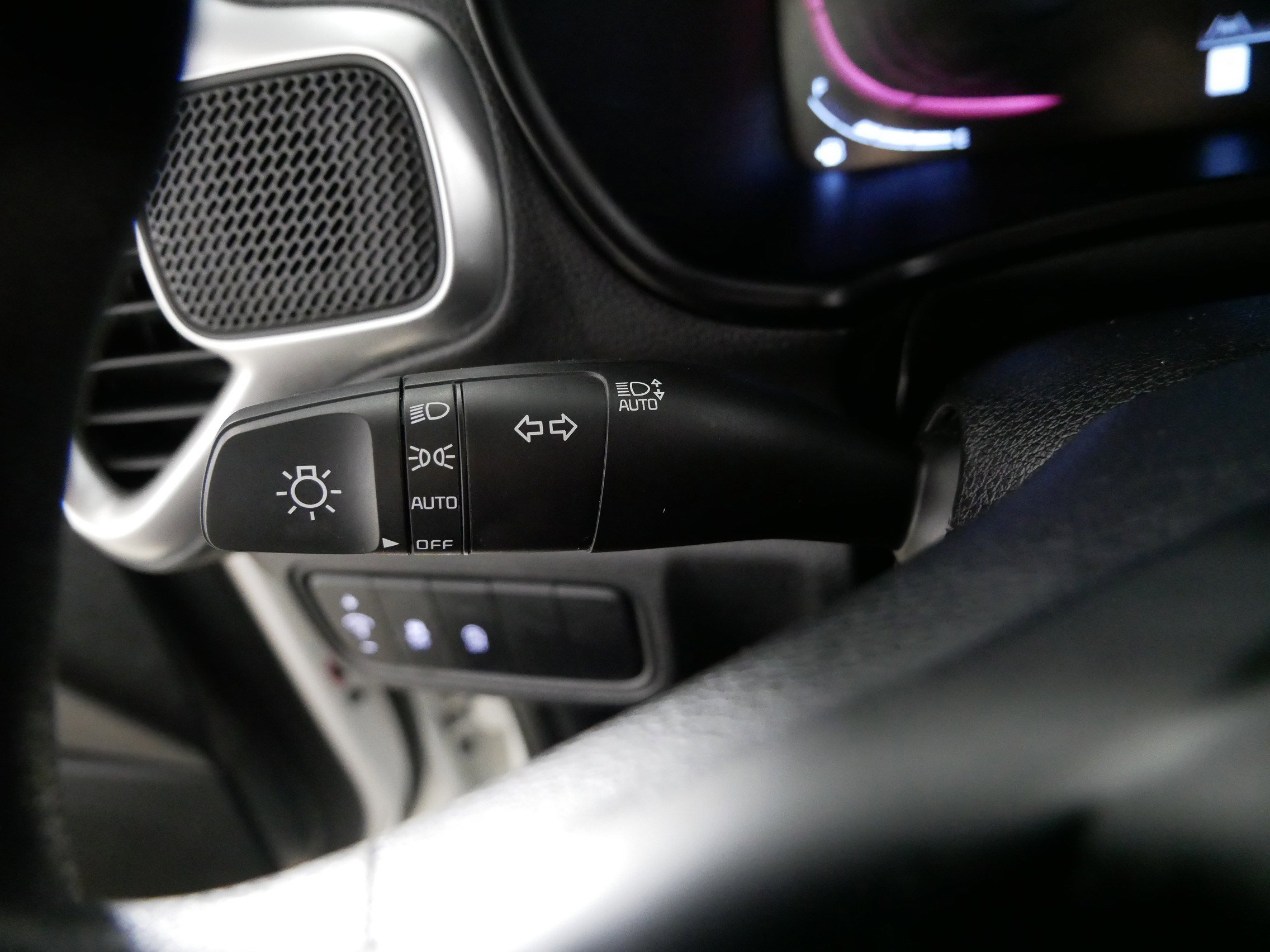 Used 2023 Kia Soul LX w/ Option Group 015 image 31