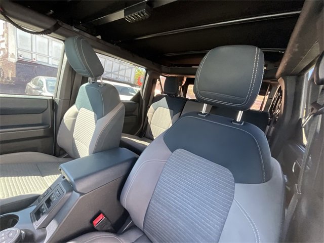 Used 2021 Ford Bronco Outer Banks image 9