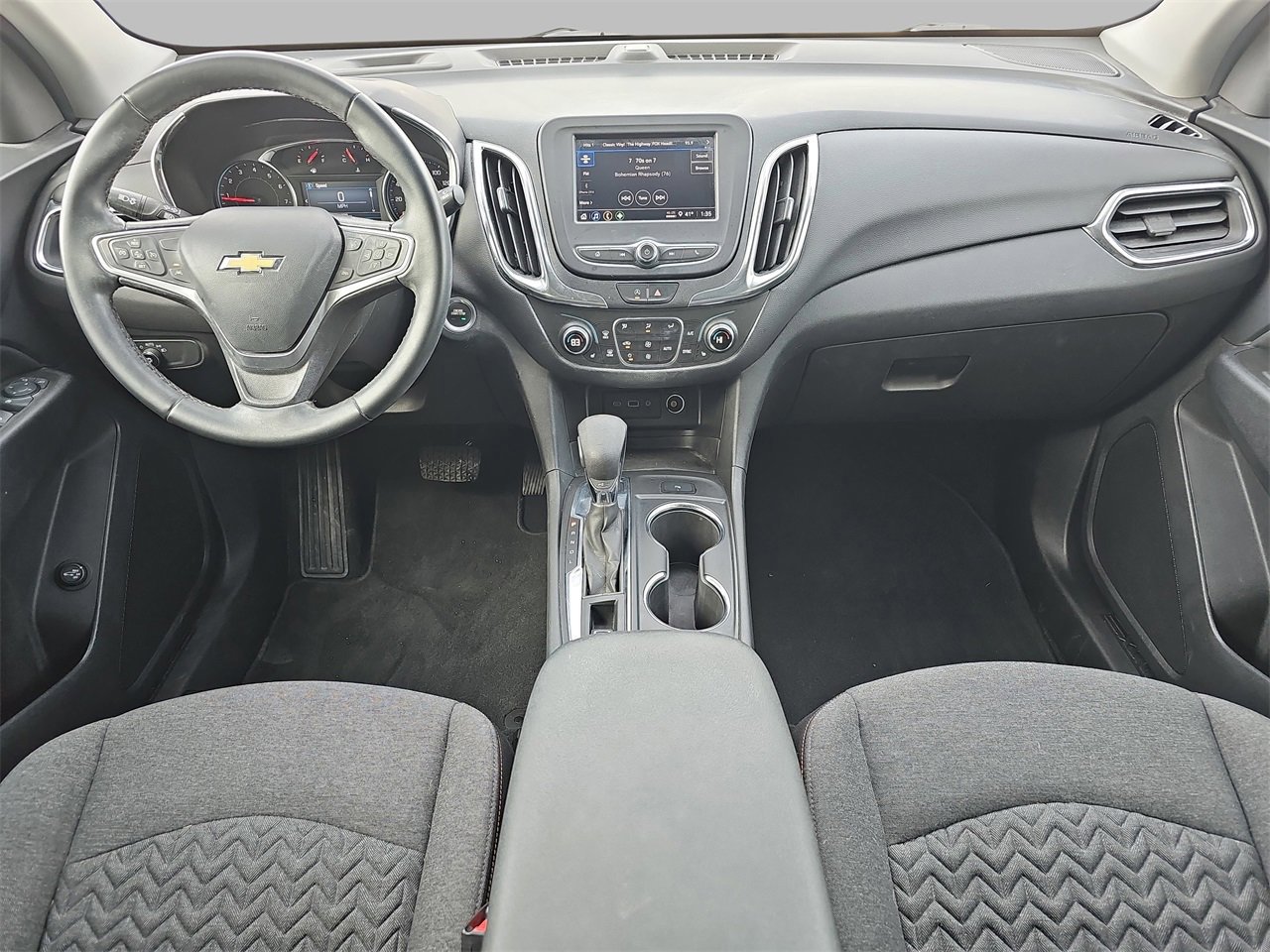 Used 2023 Chevrolet Equinox LT image 9