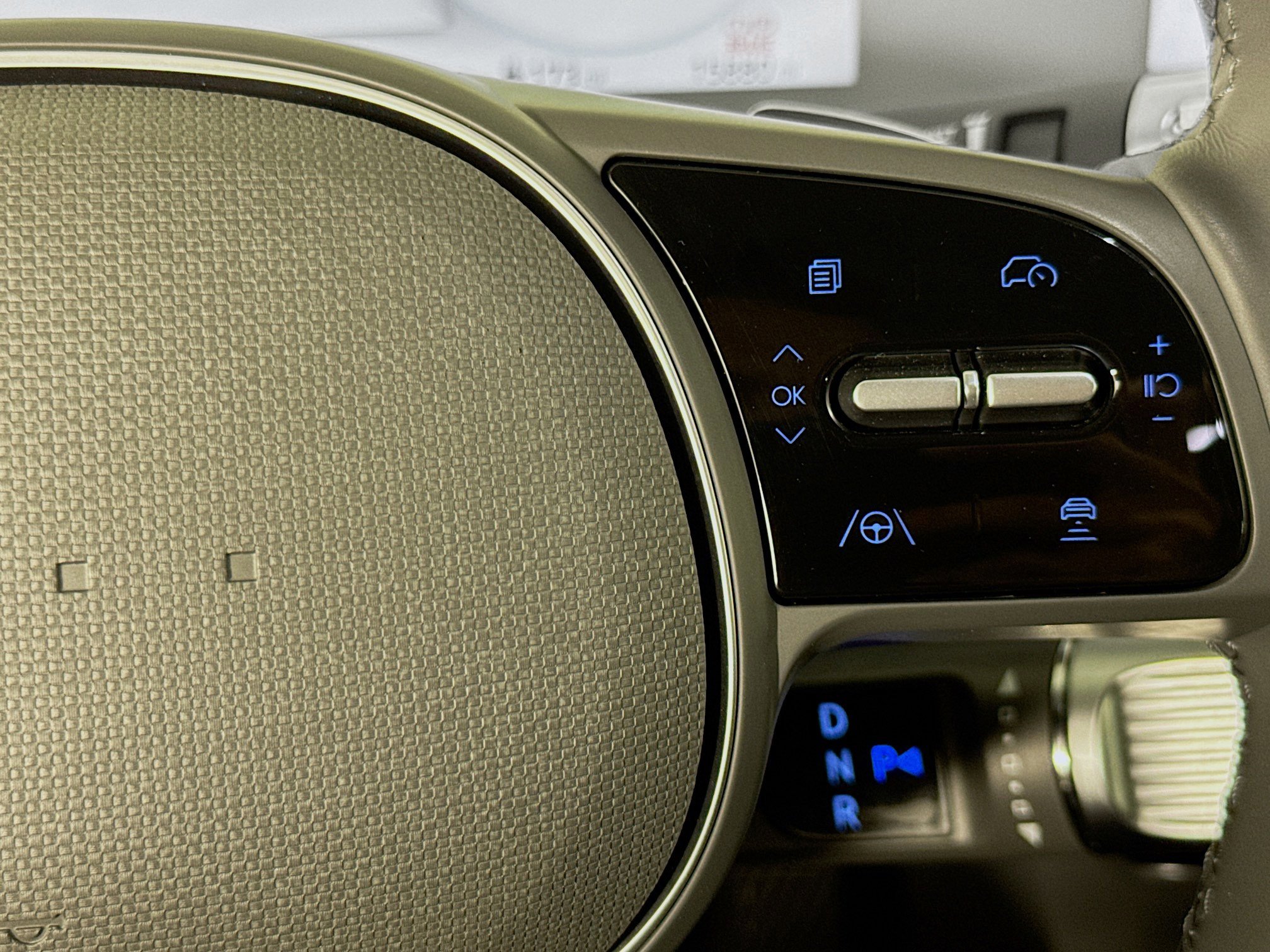 Used 2024 Hyundai Ioniq 5 SEL image 14