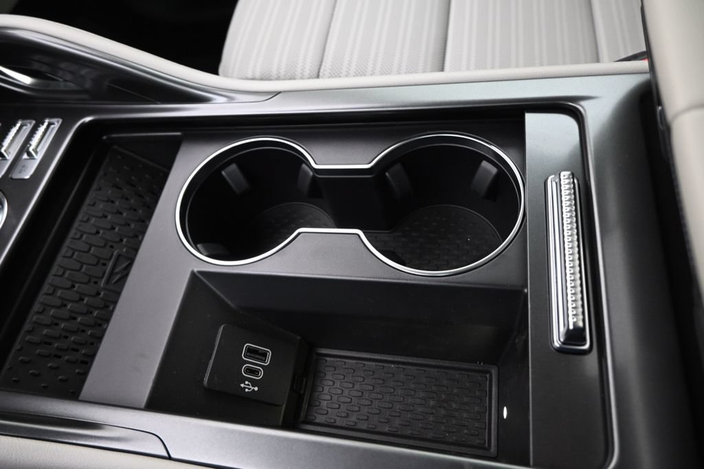 New 2026 Lincoln Nautilus Reserve w/ Jet Appearance Package AWD/4WD image 29