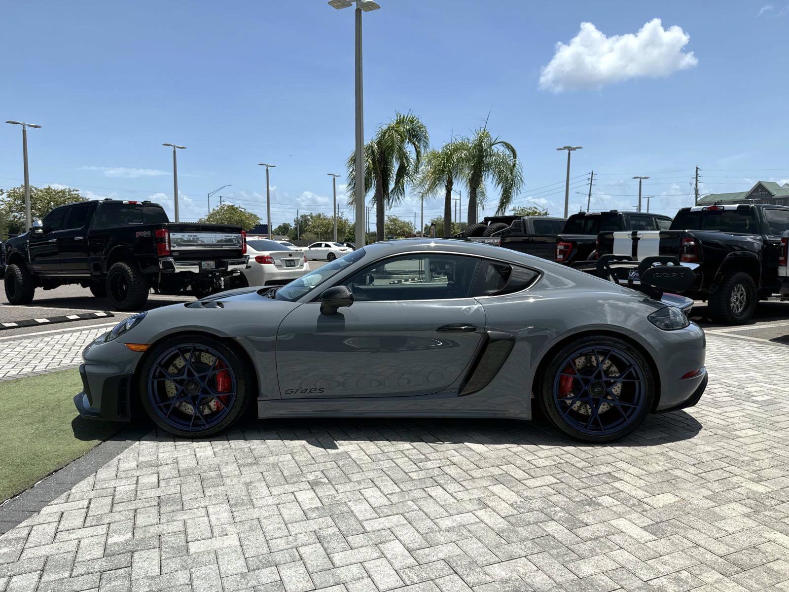 Used 2024 Porsche 718 Cayman GT4 RS RWD image 3