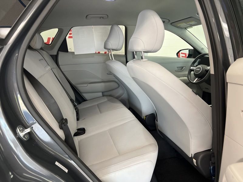 Used 2024 Hyundai Kona SEL w/ Convenience Package AWD/4WD image 10