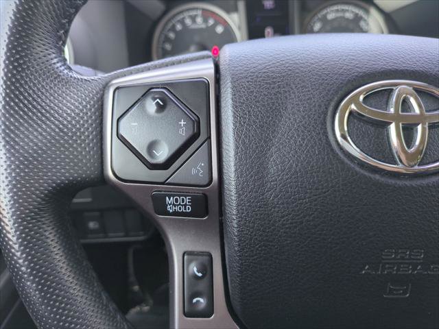 Used 2022 Toyota Tacoma SR5 w/ Technology Package image 15