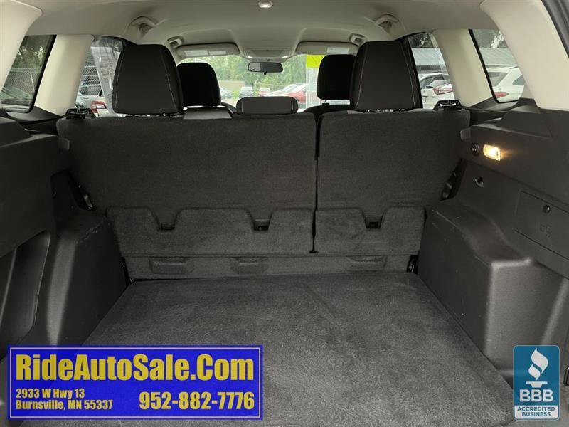 Used 2017 Ford Escape SE w/ Equipment Group 201A AWD/4WD image 32