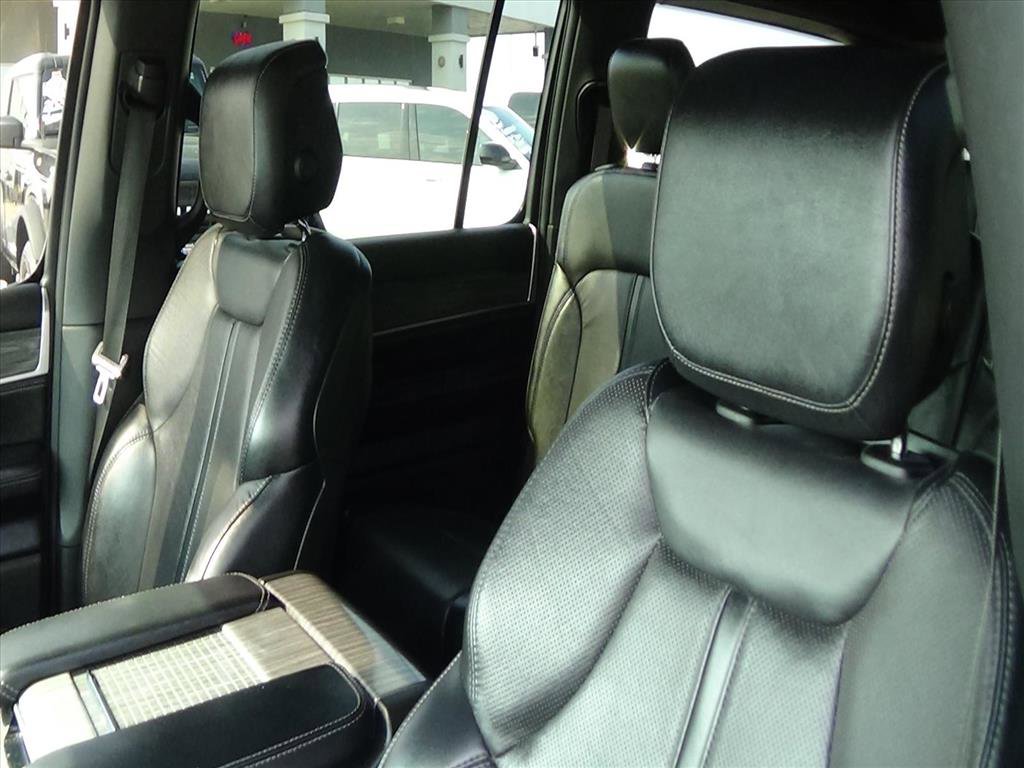 Used 2022 Jeep Wagoneer Series II image 19