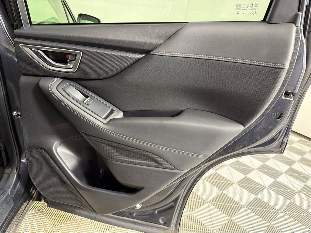 Used 2019 Subaru Forester Premium image 17