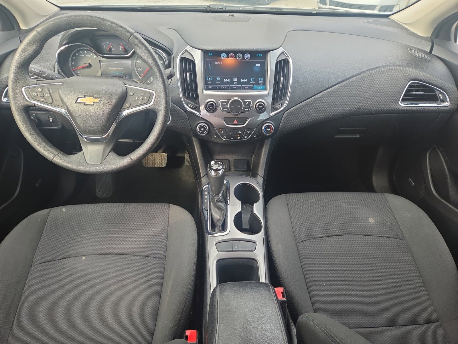 Used 2017 Chevrolet Cruze LT w/ Sun And Sound Package FWD image 10