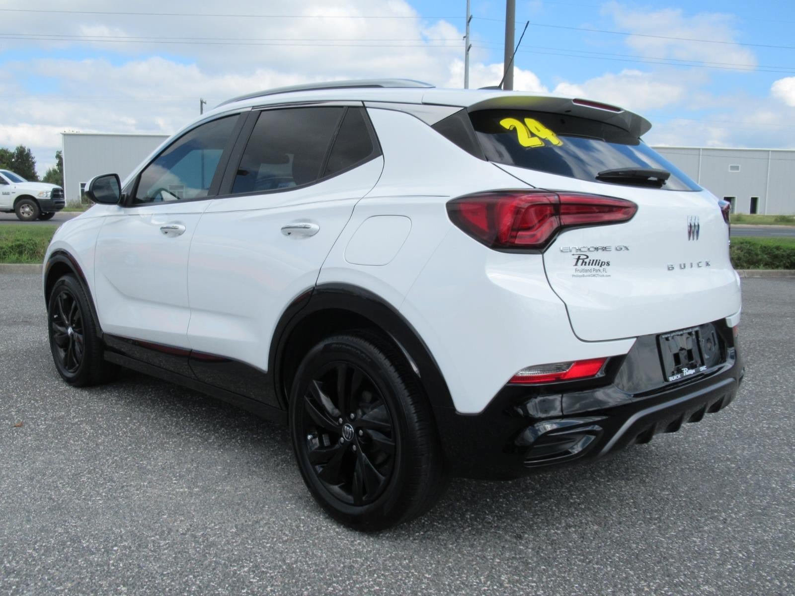 Used 2024 Buick Encore GX Sport Touring w/ Comfort Package FWD image 6