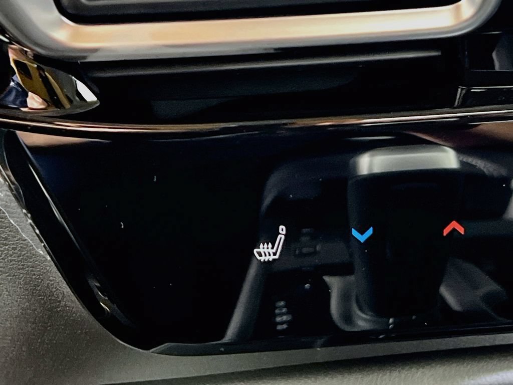 New 2027 Nissan Sentra SV FWD image 18