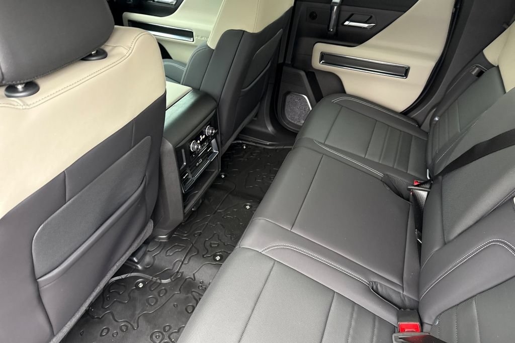 New 2026 GMC Hummer EV 4x4 Crew Cab image 12