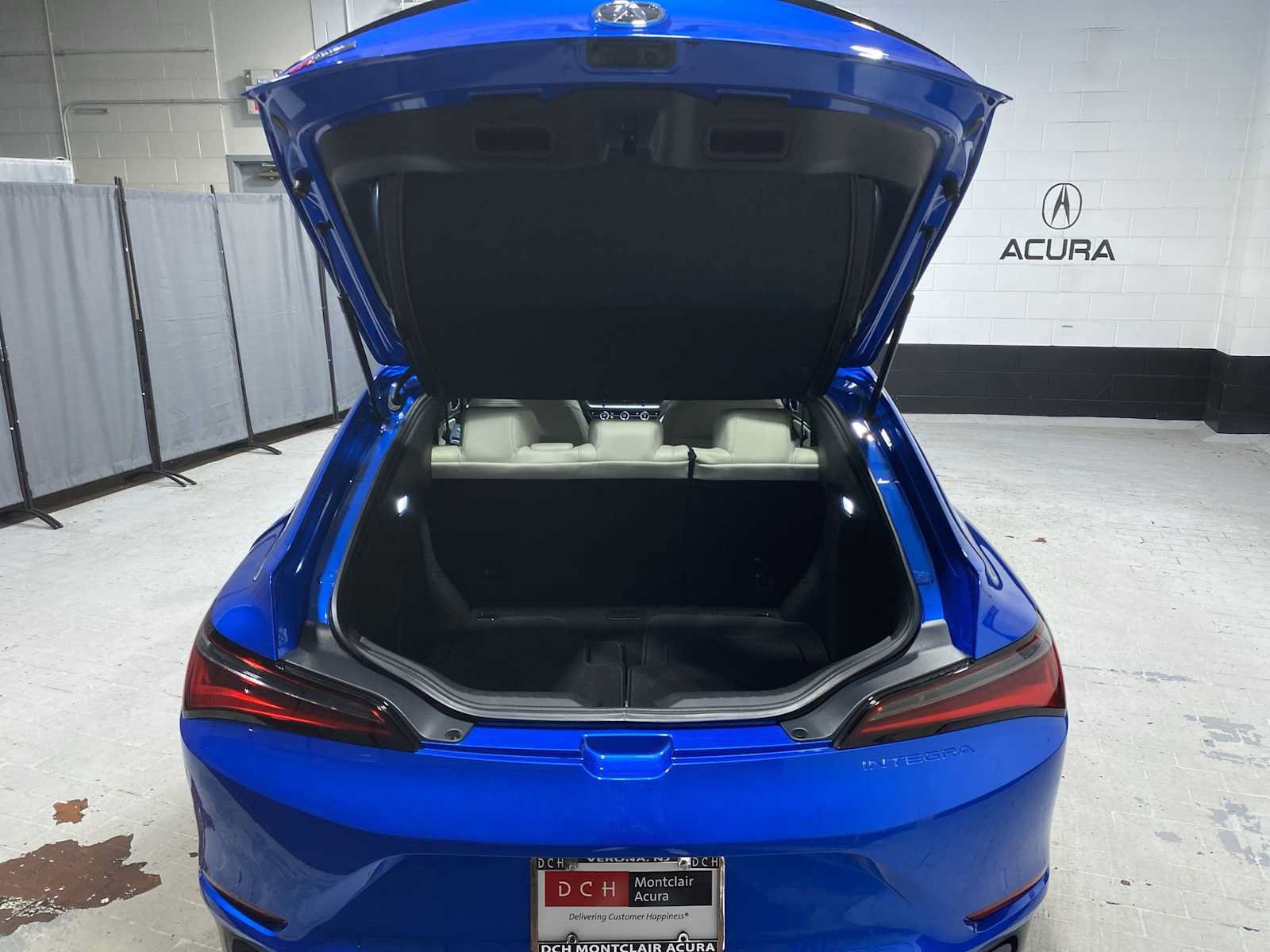 Used 2026 Acura Integra A-Spec FWD image 19