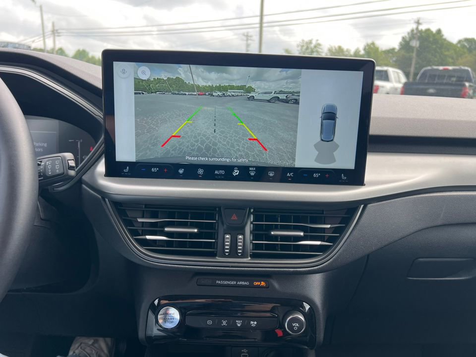 New 2025 Ford Escape SE w/ Class II Trailer Tow Package image 21