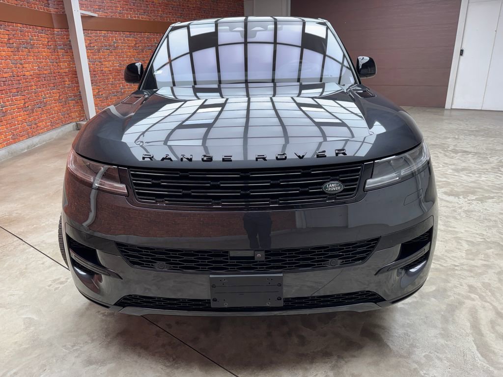Used 2023 Land Rover Range Rover Sport SE AWD/4WD image 8
