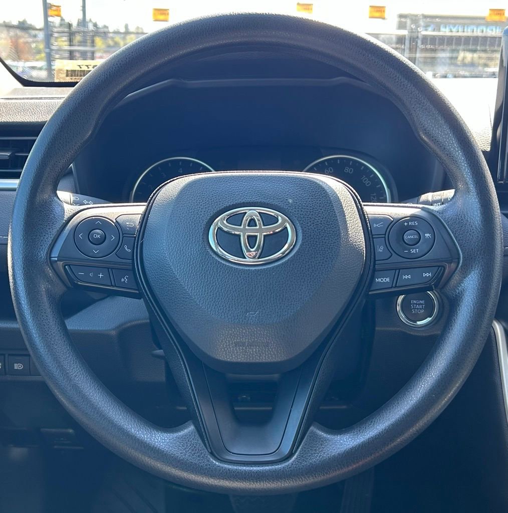 Certified 2022 Toyota RAV4 XLE image 19