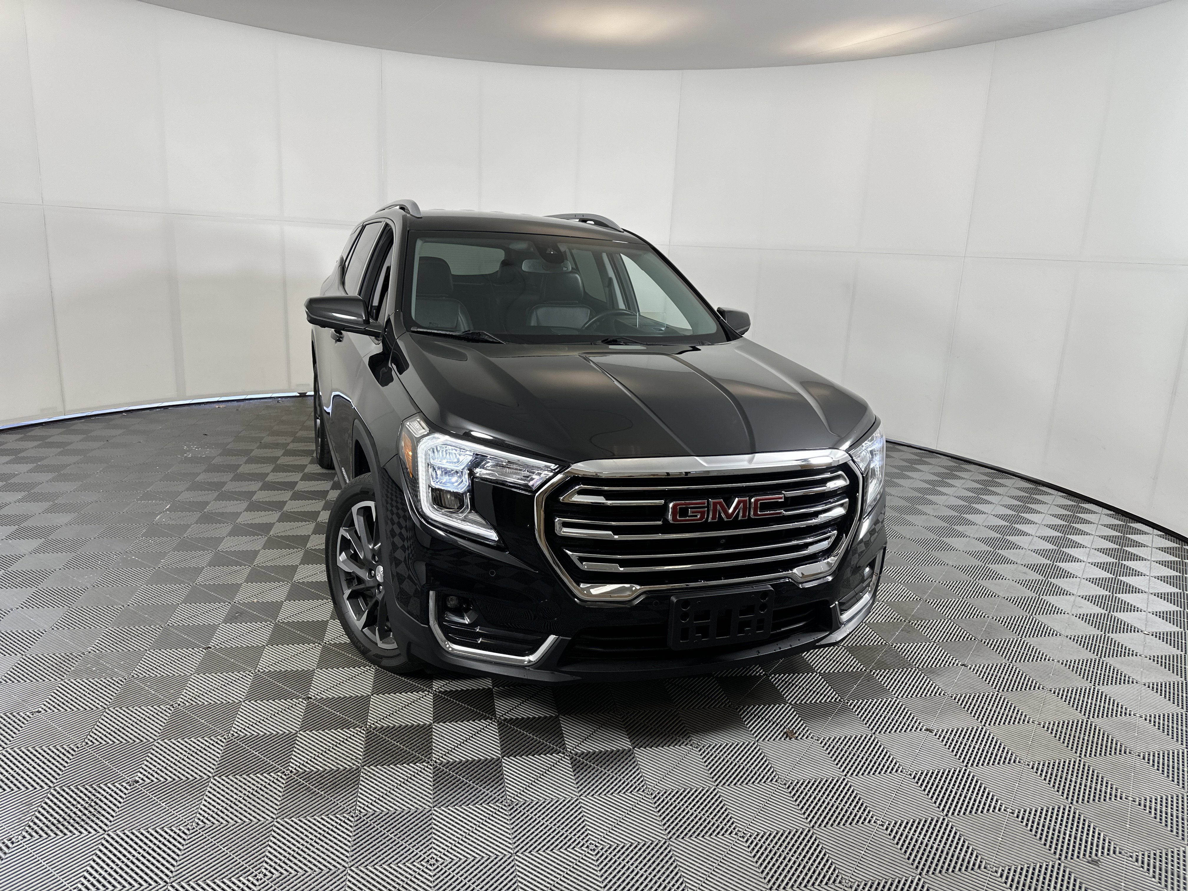 Certified 2022 GMC Terrain SLT w/ Infotainment Package II