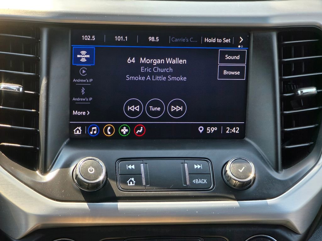 Used 2022 GMC Acadia SLE w/ Elevation Edition FWD image 4