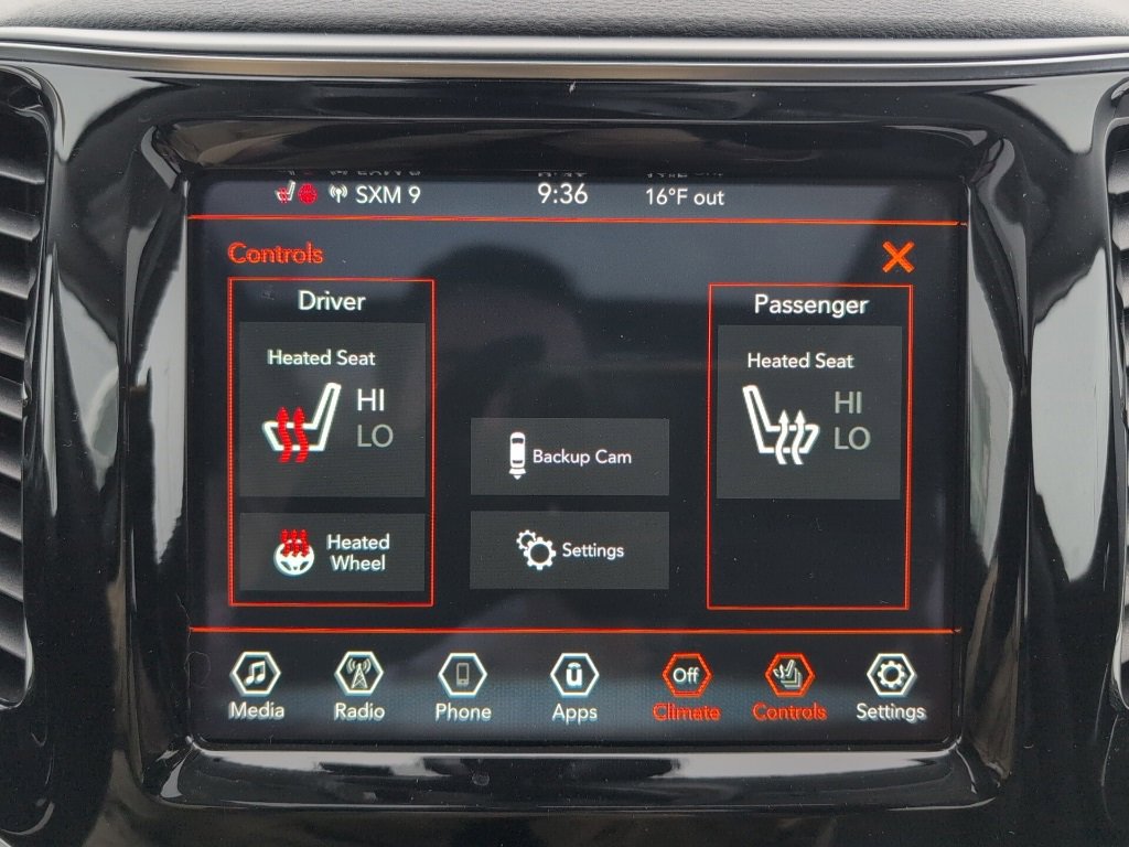 Used 2021 Jeep Cherokee Limited image 41