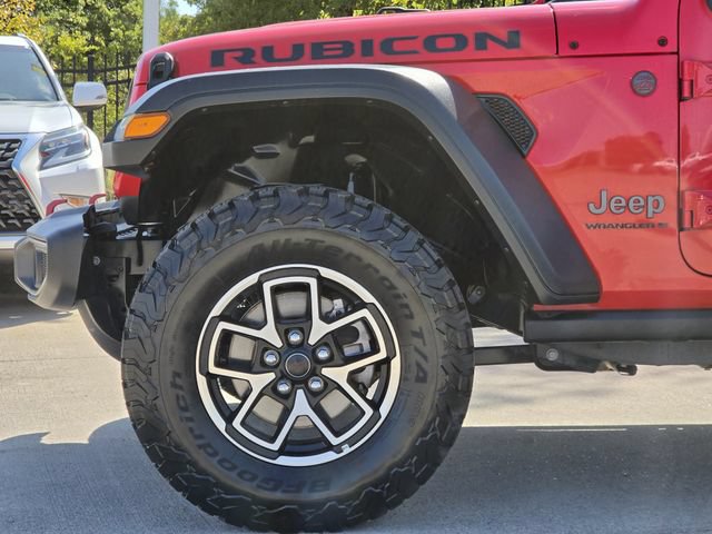 Used 2025 Jeep Wrangler Unlimited Rubicon AWD/4WD image 7
