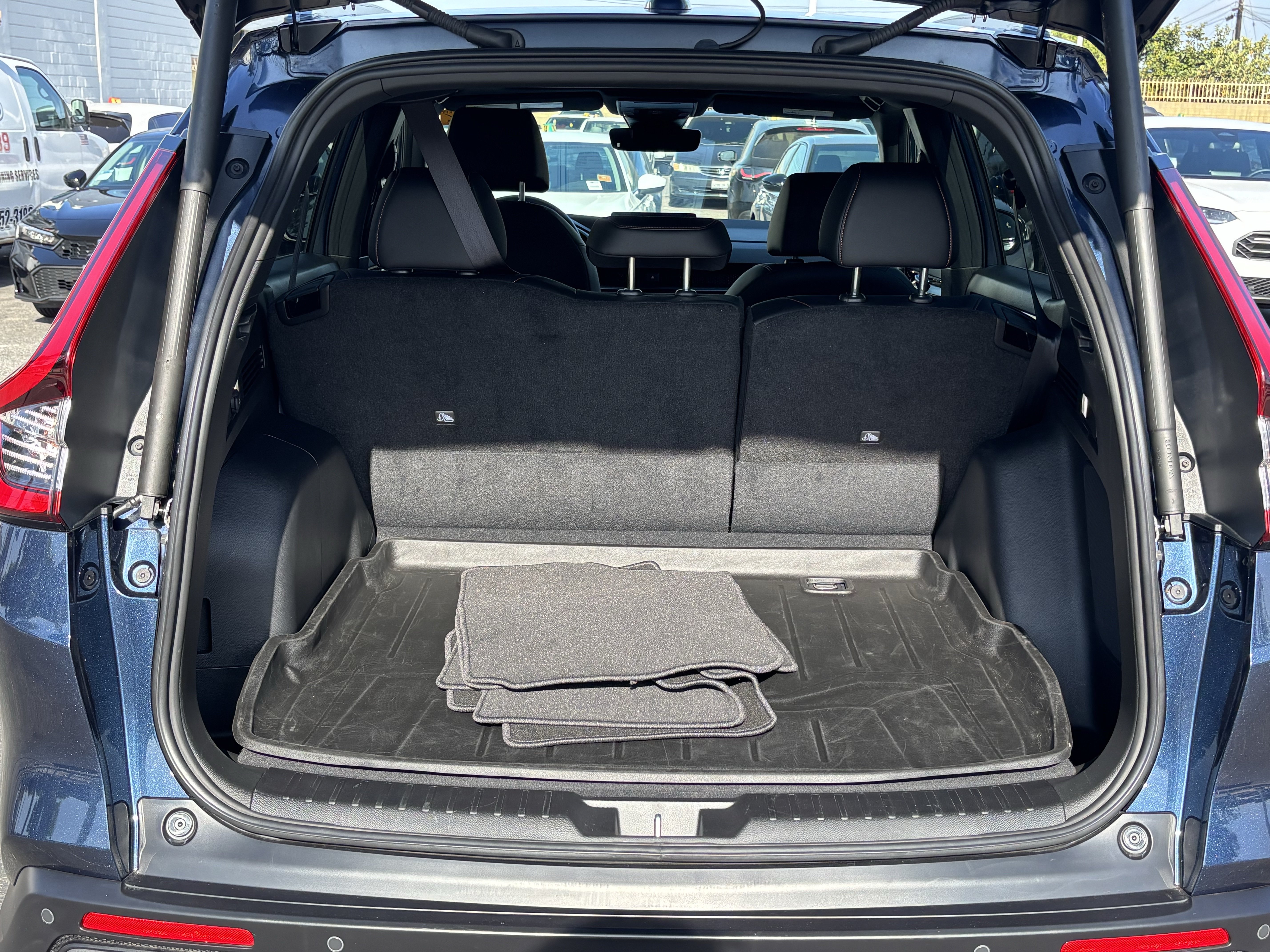 Certified 2026 Honda CR-V Sport Touring image 12