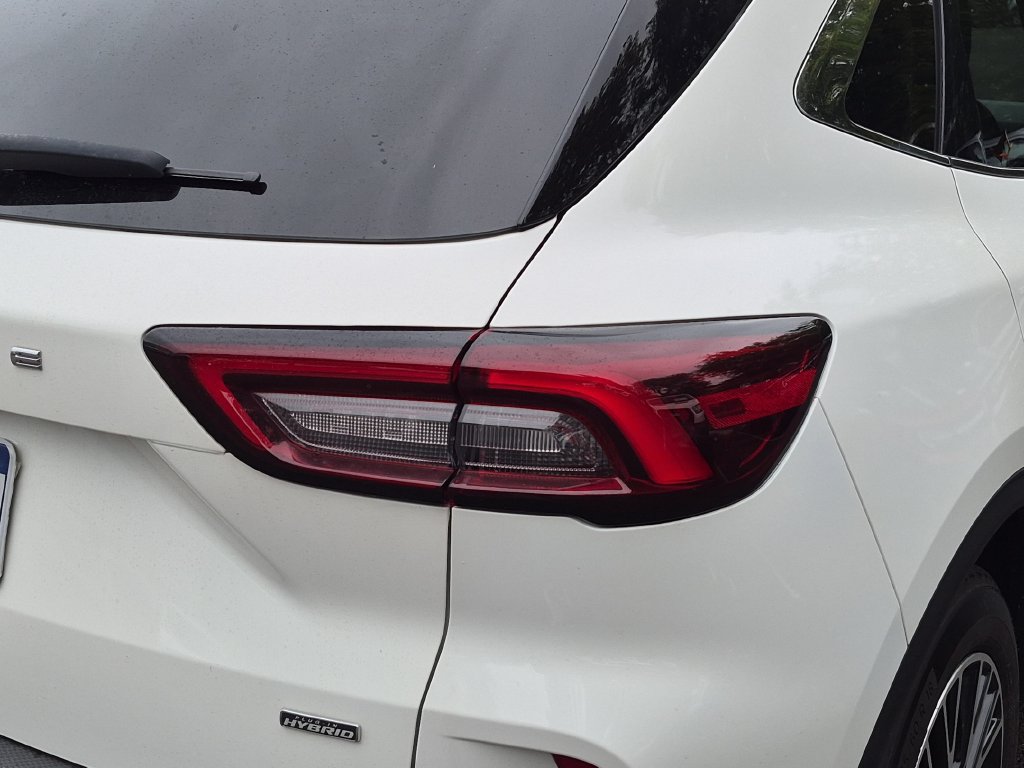 Certified 2023 Ford Escape SE w/ PHEV Premium Package FWD image 12