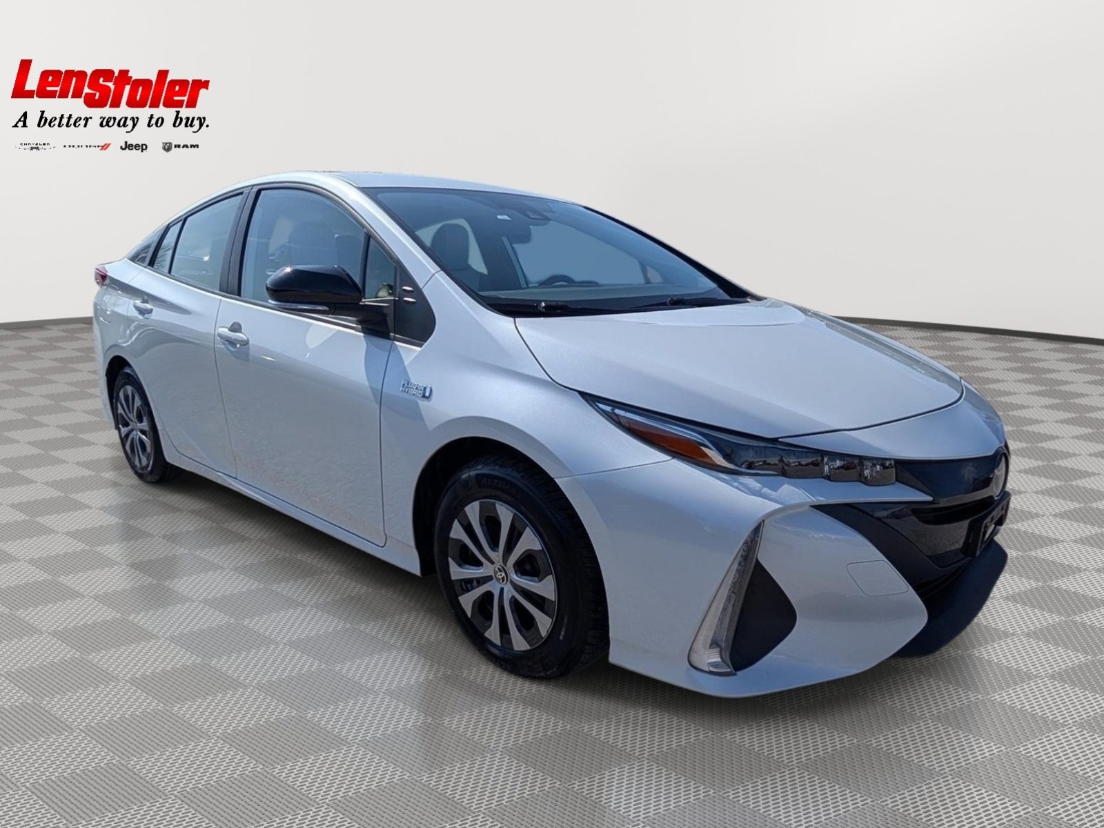 Used 2021 Toyota Prius Prime XLE image 7