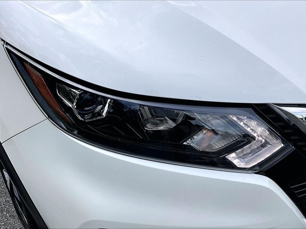 Used 2022 Nissan Rogue Sport SL AWD/4WD image 33