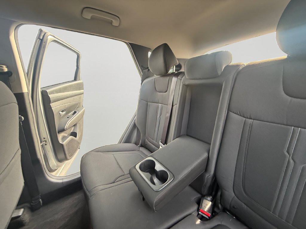 Used 2025 Hyundai Tucson SEL AWD/4WD image 25