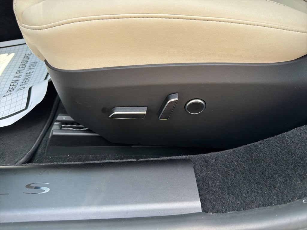 Used 2021 Tesla Model S Plaid AWD/4WD image 25