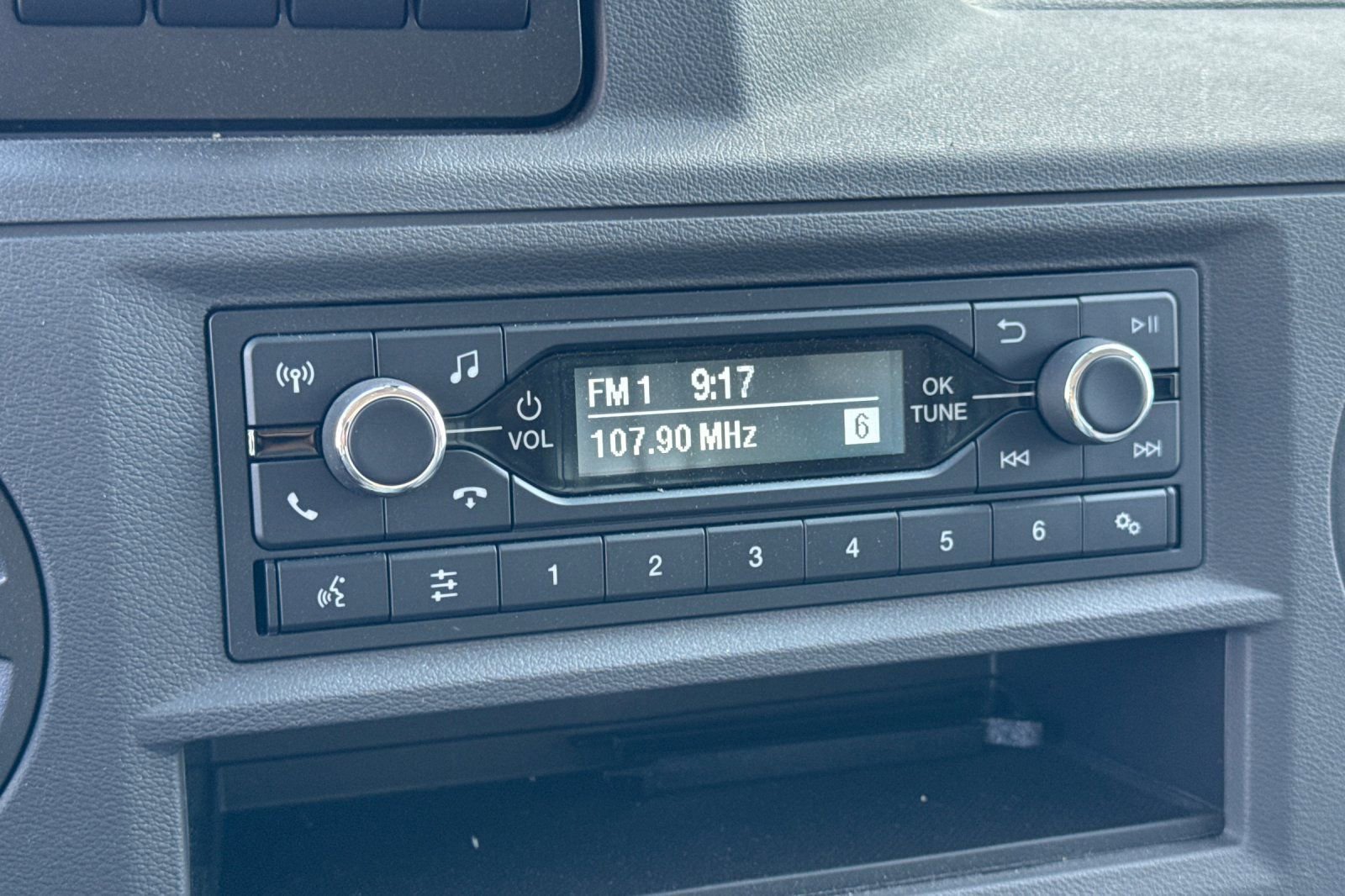 New 2026 Ford E-350 and Econoline 350 Super Duty w/ Power Equipment Group image 17