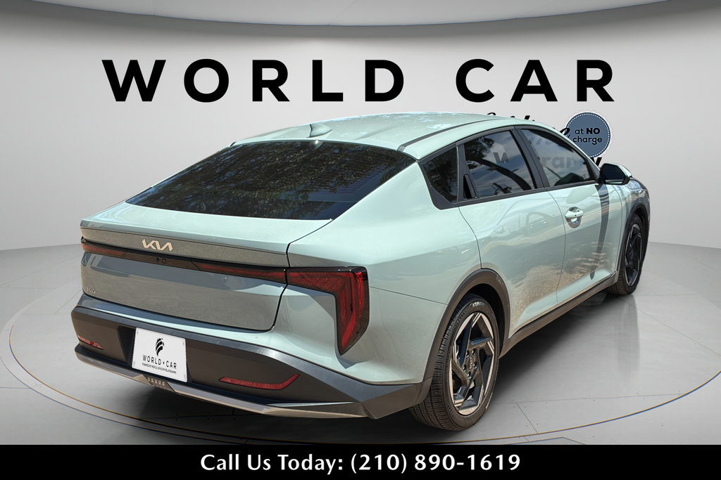 Used 2025 Kia K4 EX FWD image 6
