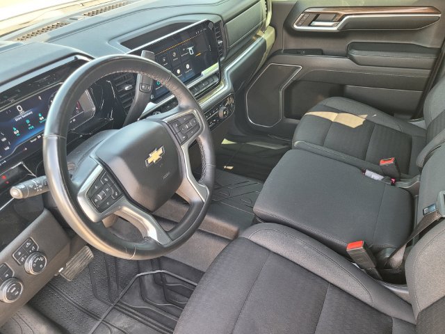 Certified 2023 Chevrolet Silverado 1500 LT w/ Safety Package AWD/4WD image 17