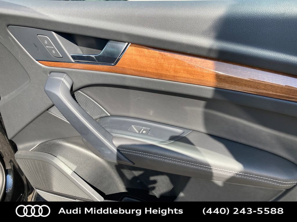 Certified 2023 Audi Q5 2.0T Premium Plus w/ Premium Plus Package image 29