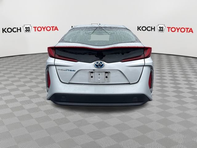 Used 2018 Toyota Prius Prime Plus FWD image 7