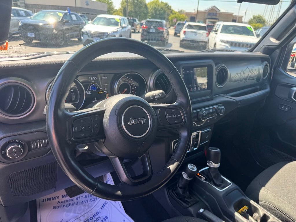 Used 2022 Jeep Gladiator Sport AWD/4WD image 7