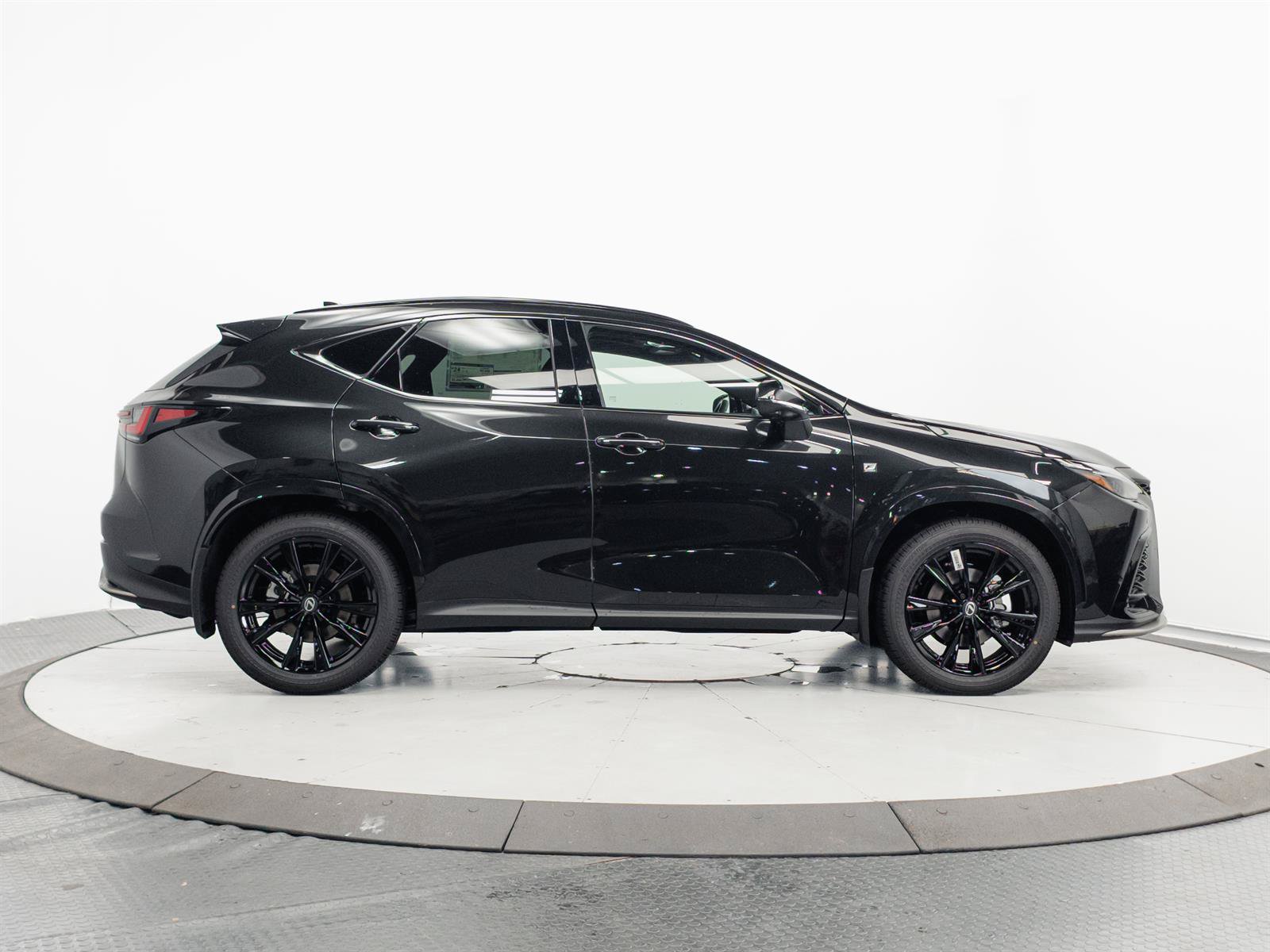 New 2026 Lexus NX 350 F Sport AWD/4WD image 13