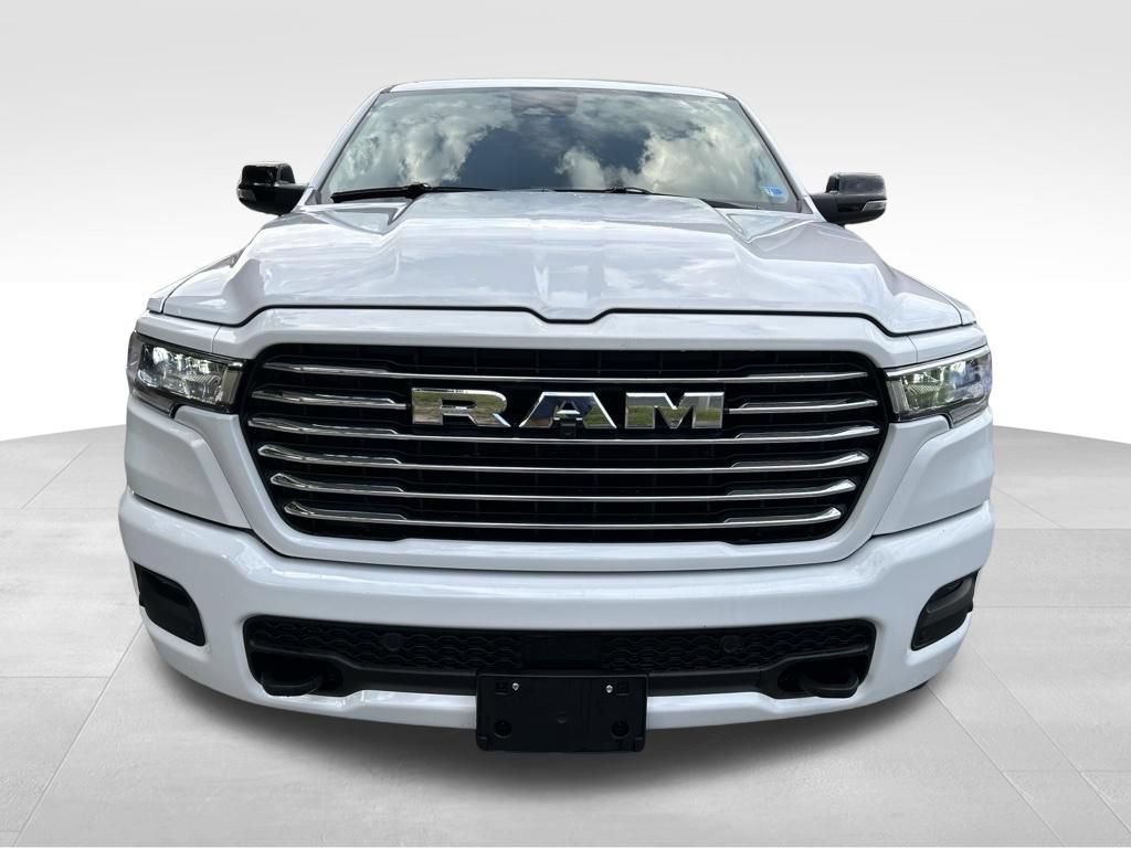Used 2026 RAM 1500 Laramie AWD/4WD image 10