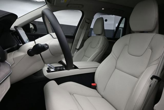 New 2026 Volvo XC90 B6 Ultra w/ Protection Package Premier AWD/4WD image 10