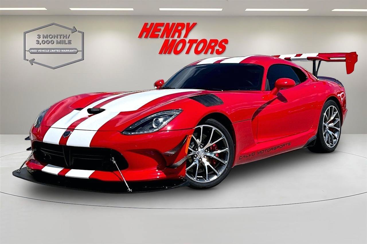 Used 2017 Dodge Viper GTC w/ GTS Interior Package RWD image 3