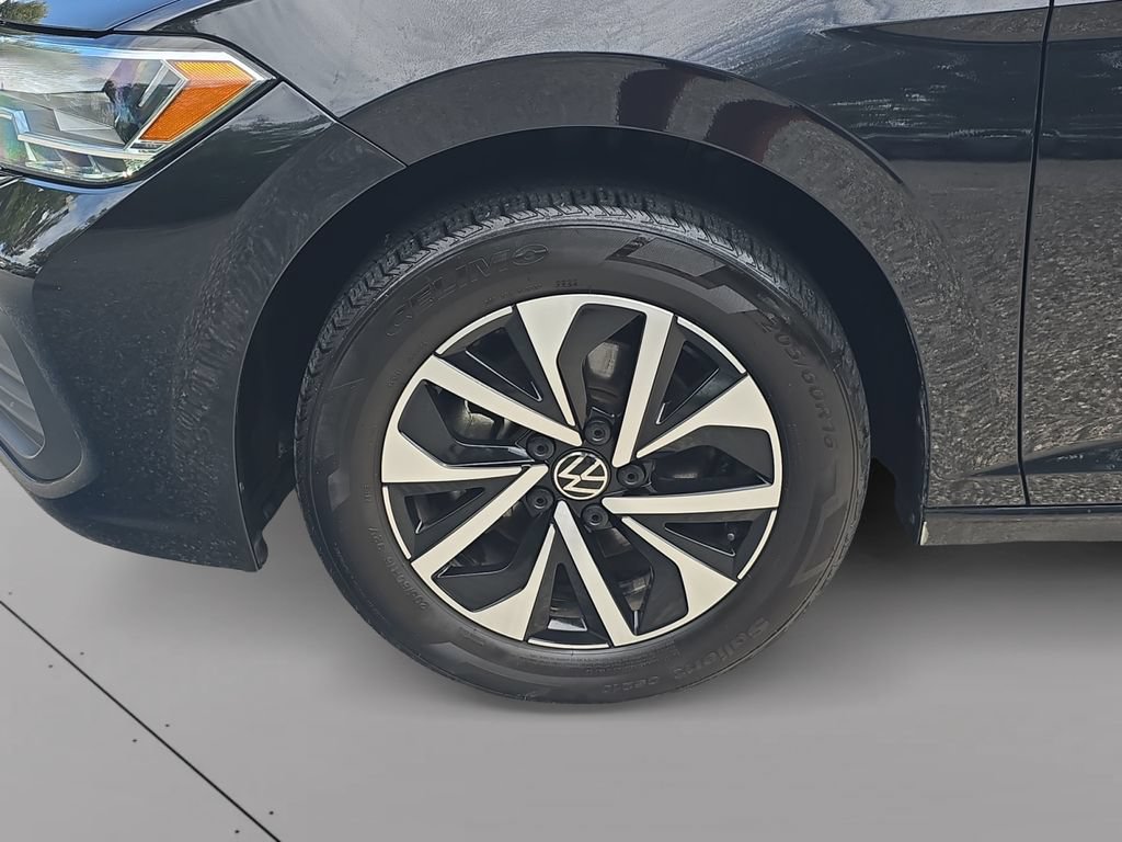 Certified 2024 Volkswagen Jetta S FWD image 12
