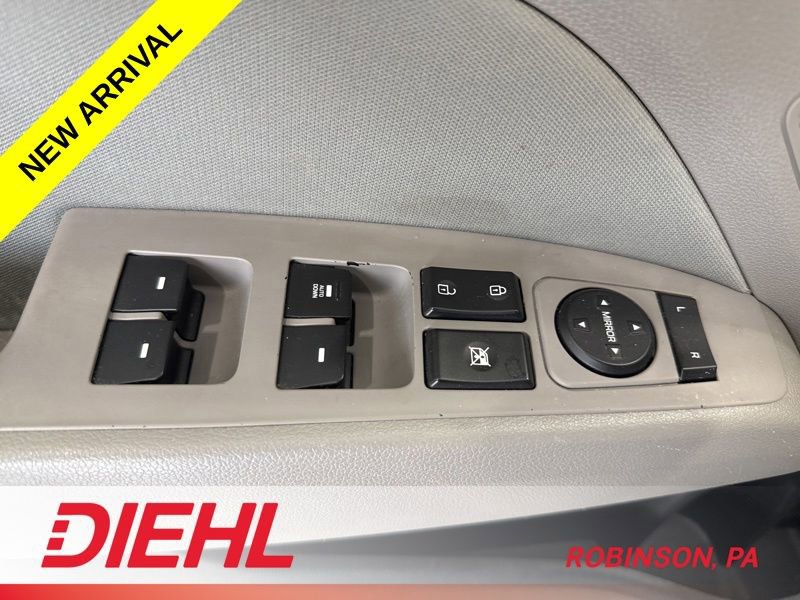 Used 2018 Hyundai Elantra SEL FWD image 18