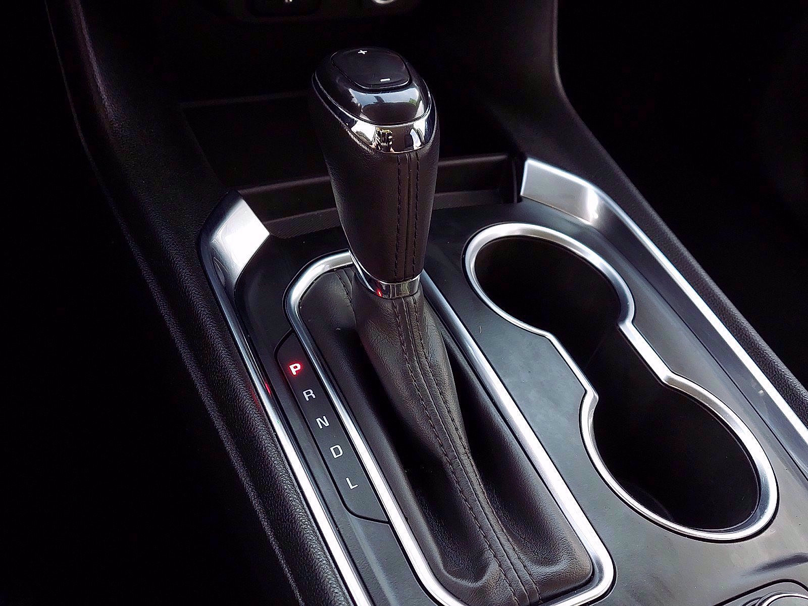 Used 2019 Chevrolet Traverse LT image 15