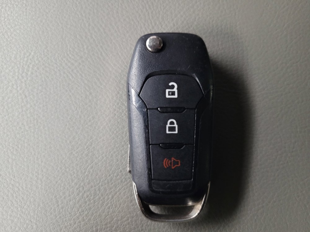 Used 2017 Ford F150 XLT image 32