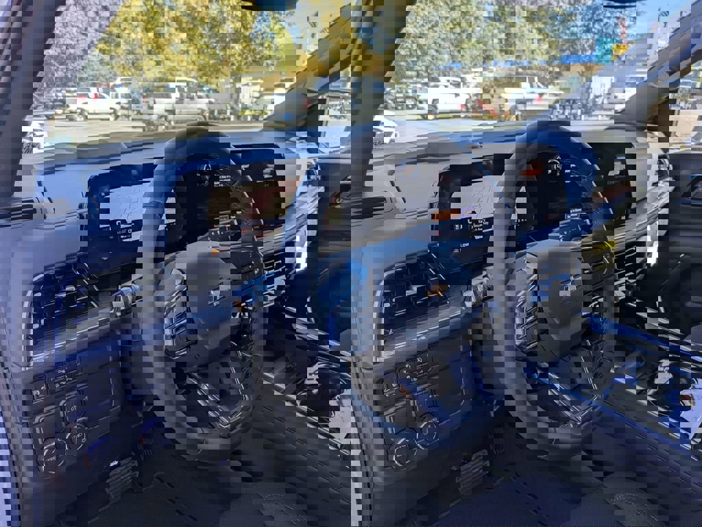 New 2026 Chevrolet Suburban LS image 13