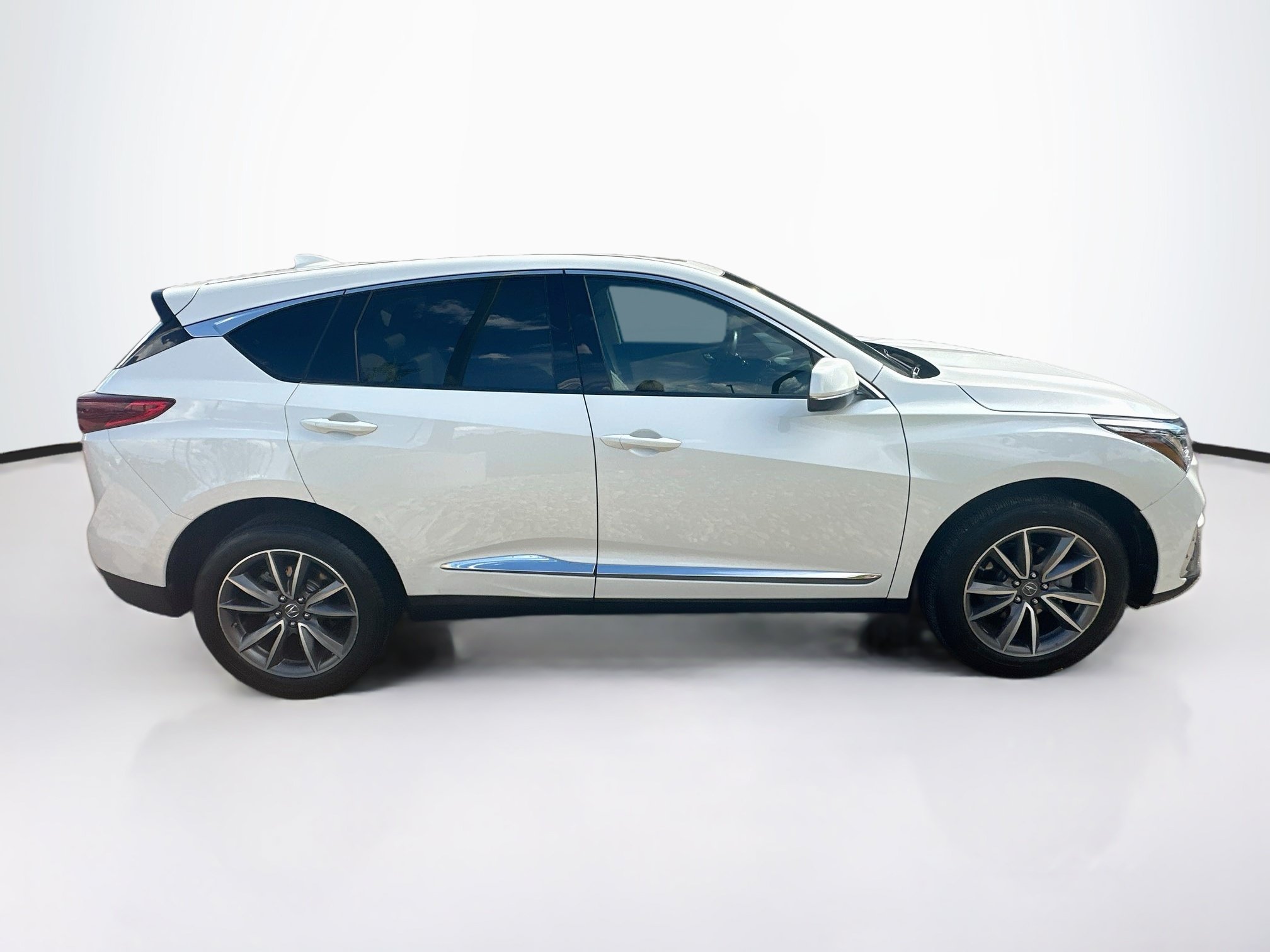 Used 2019 Acura RDX w/ Technology Package AWD/4WD image 10