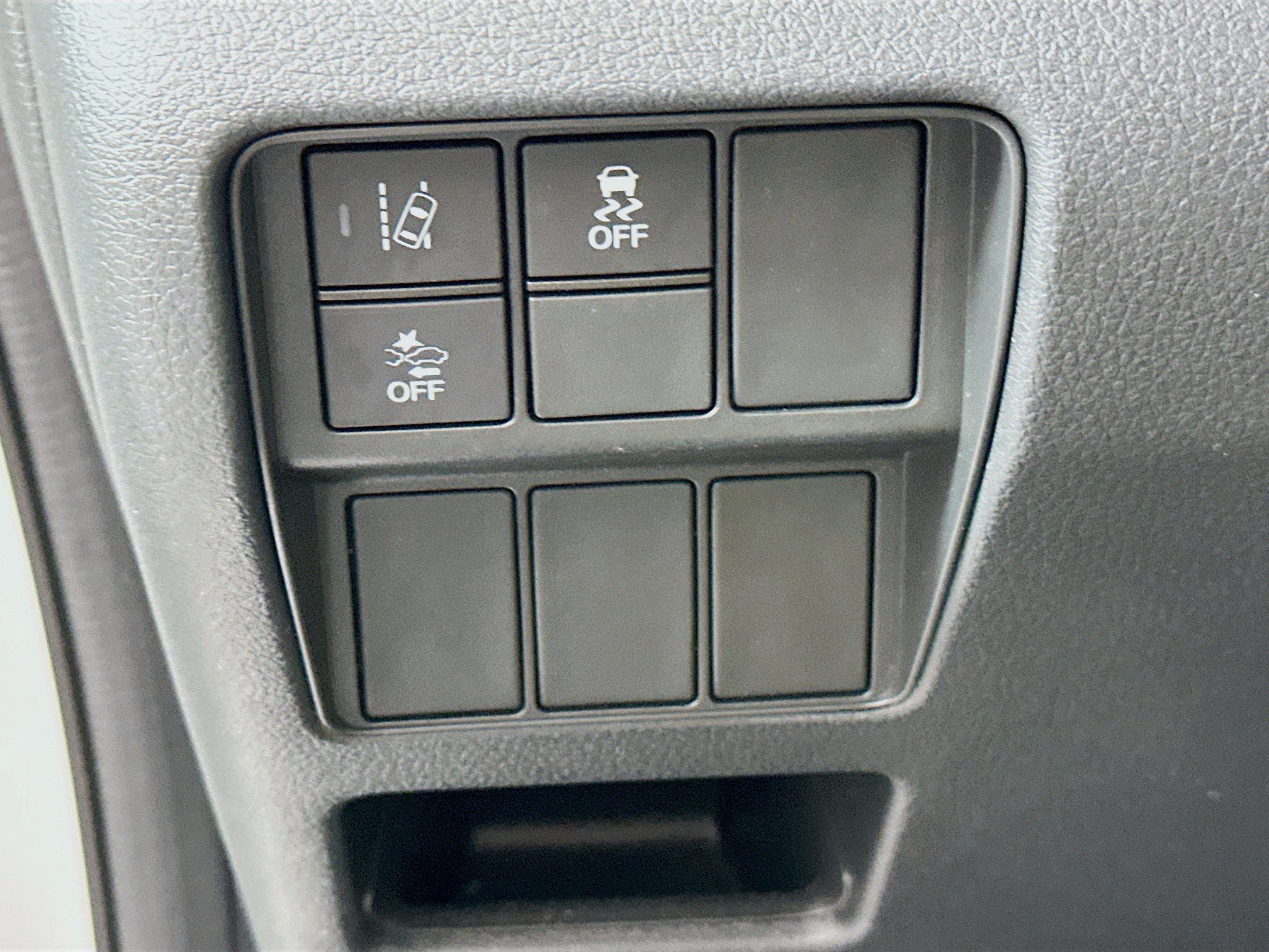 Used 2020 Honda CR-V LX image 17